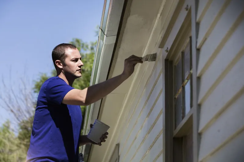 Så målar du om huset själv